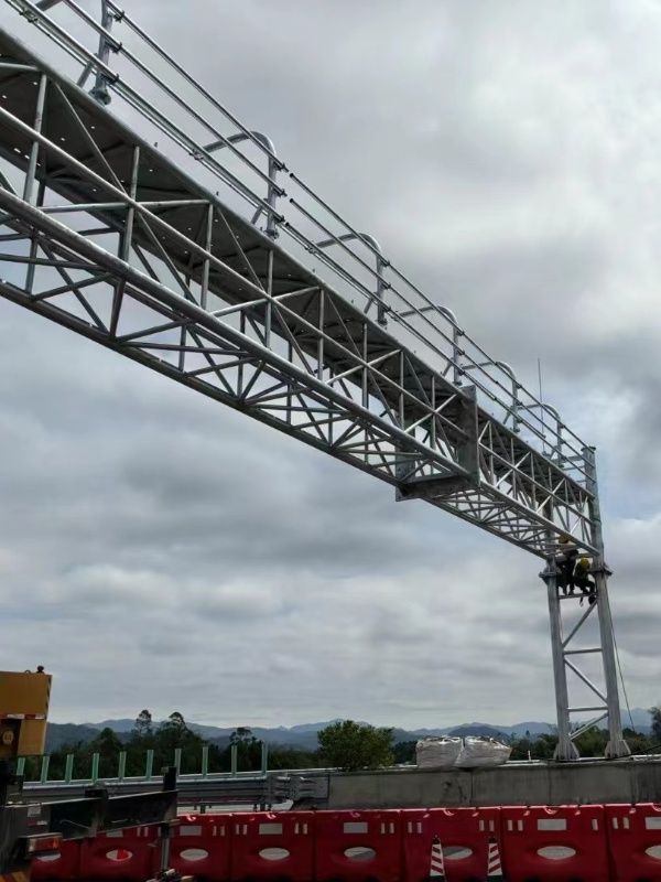 Highway Galvanized gantry frame